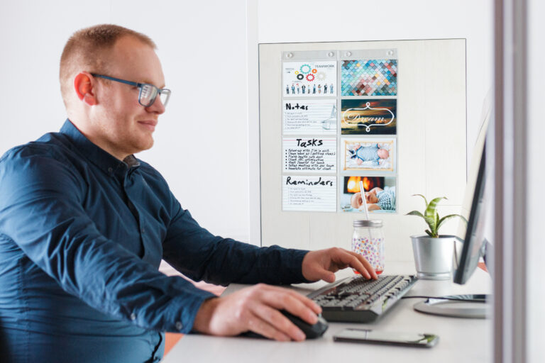 4"x6" Wall Hanging Photo Holder Sleeve